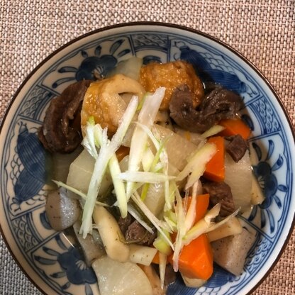 牛すじの旨味で美味しくできました。牛すじを煮込む時ネギ、生姜を入れるところも参考になりました。